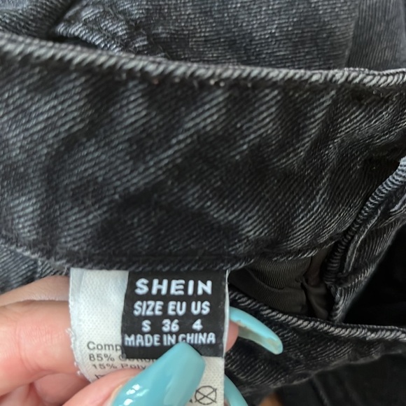 Shein Women’s Black Denim Jeans US 4 - Picture 6 of 7